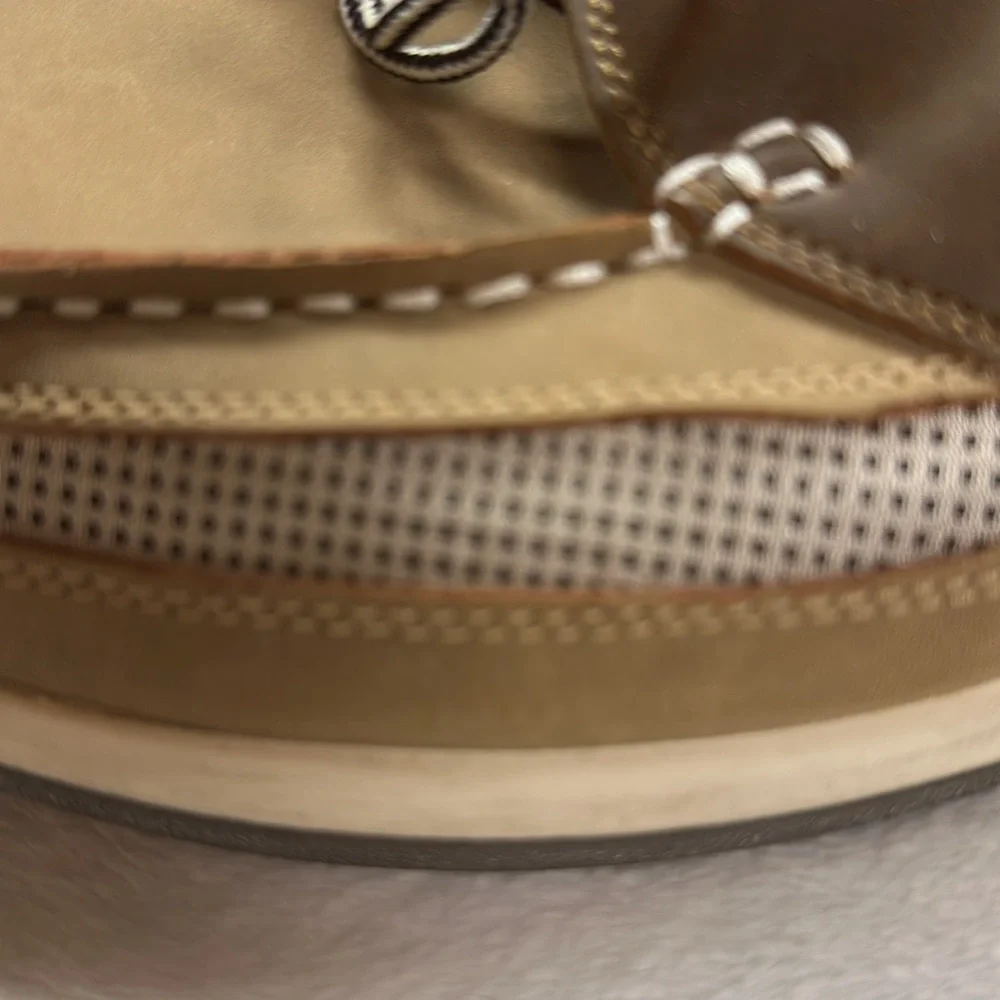 Island Surf Company Men’s Tan Boat Deck Shoes Size 14 Nice Condition